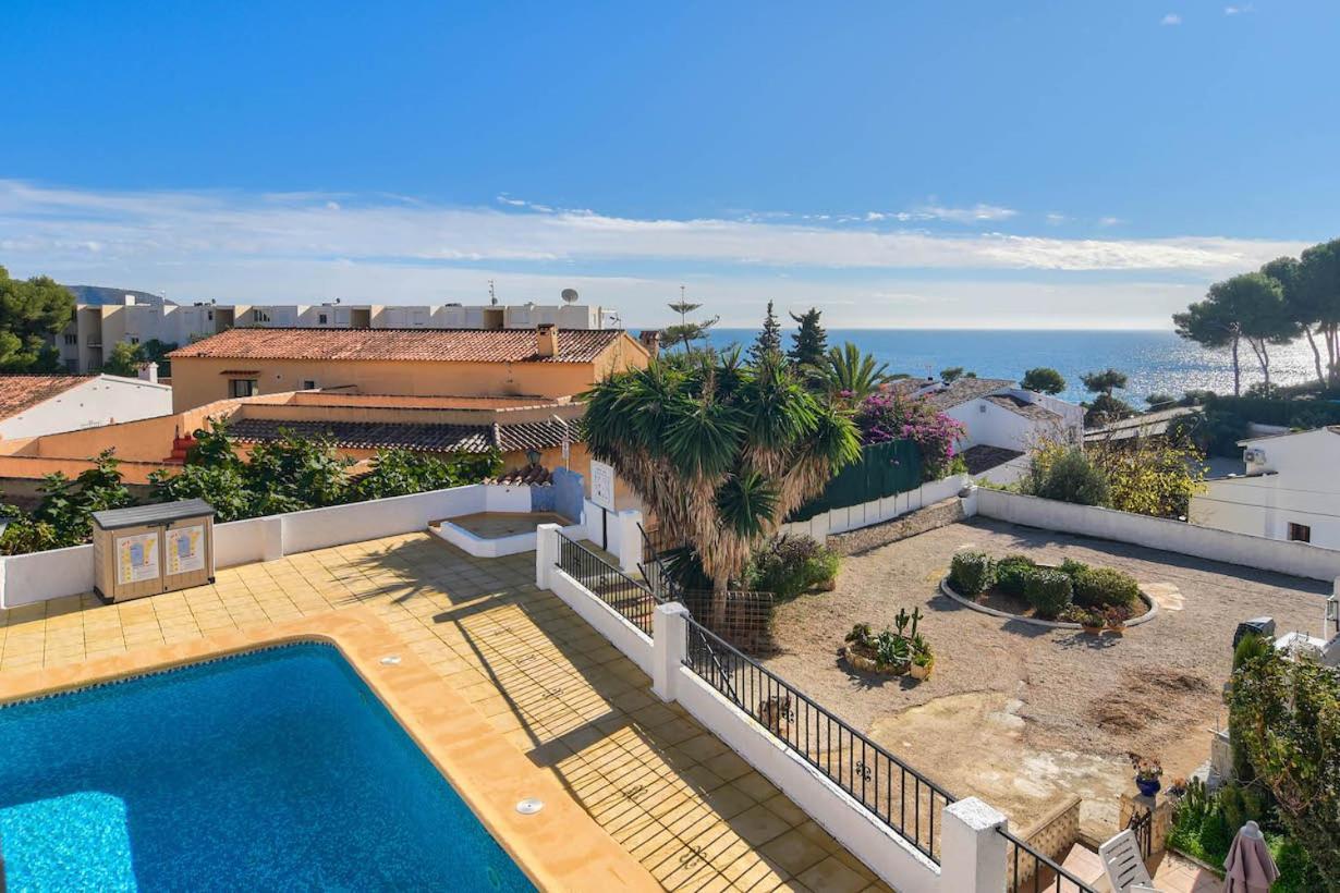 Bungalow With Seaviews In Moraira Теулада Экстерьер фото
